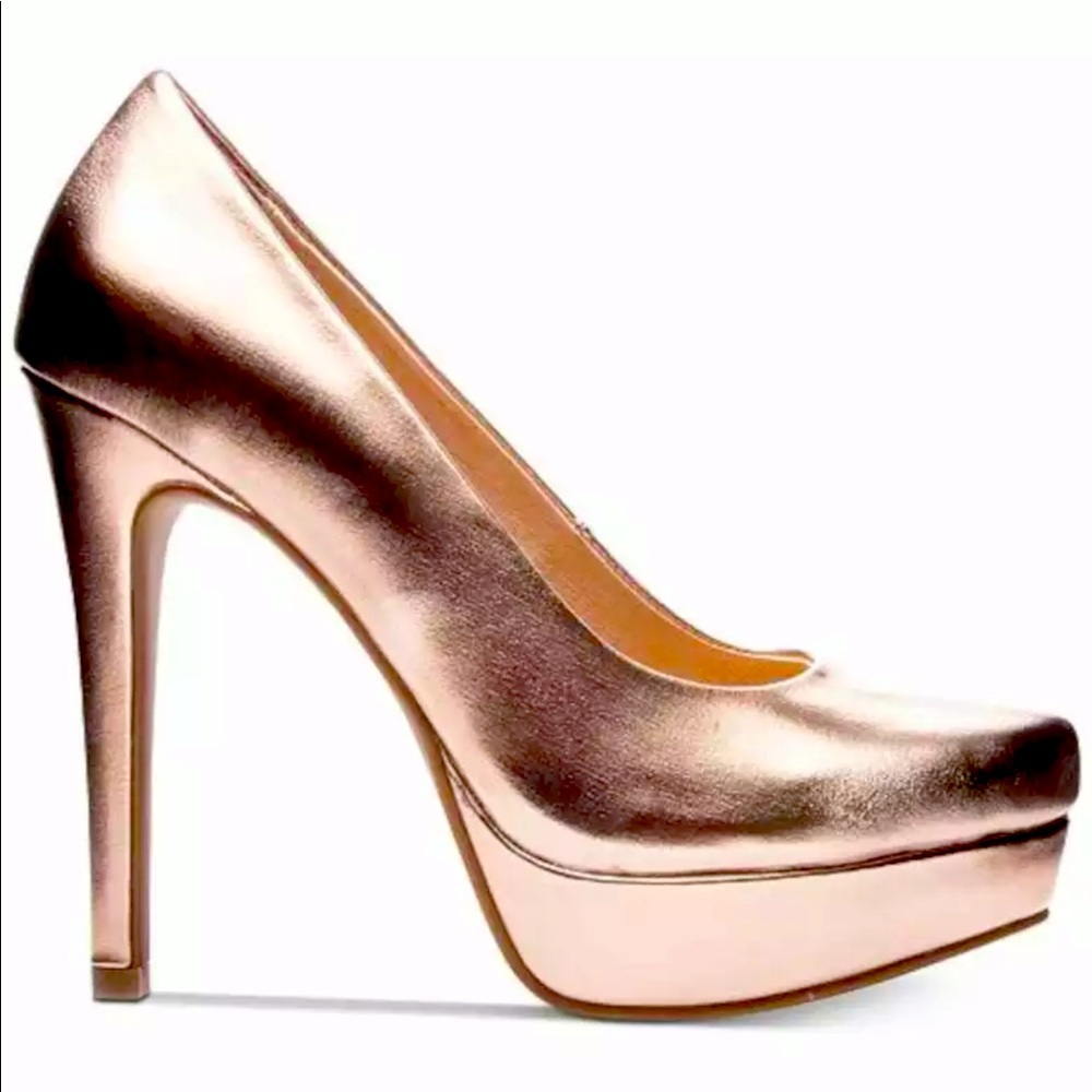 Chinese Laundry Womens Wonder Closed Toe Classic Pumps, Rose Gold, Size 8.5 tfgr
